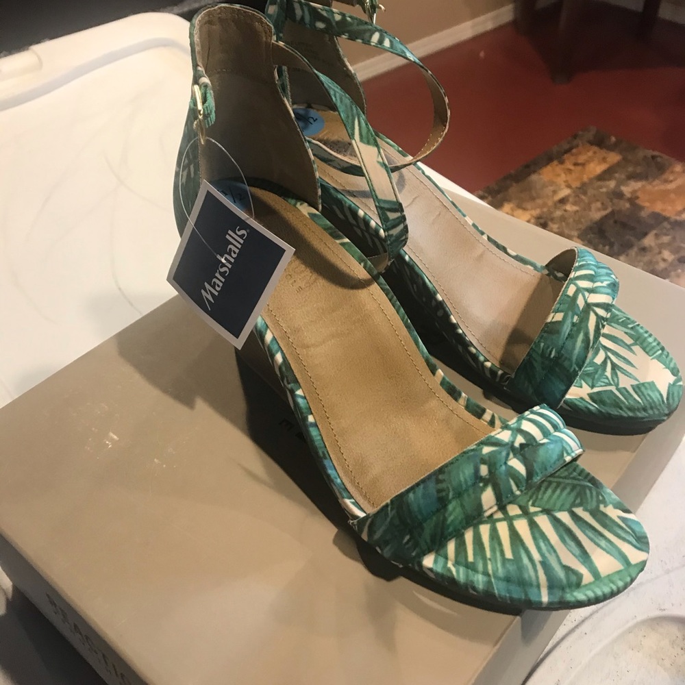 Green sandals